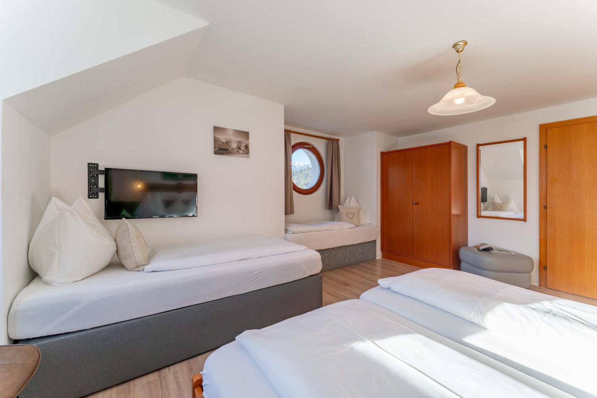Hotel Gasthof Post Фуш-ан-дер-Гросглокнерштрассе Экстерьер фото